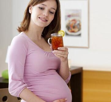 怀孕初期有哪些表现症状 需要注意哪些问题