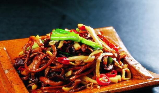 鱿鱼怎么做更好吃 鱿鱼的营养价值