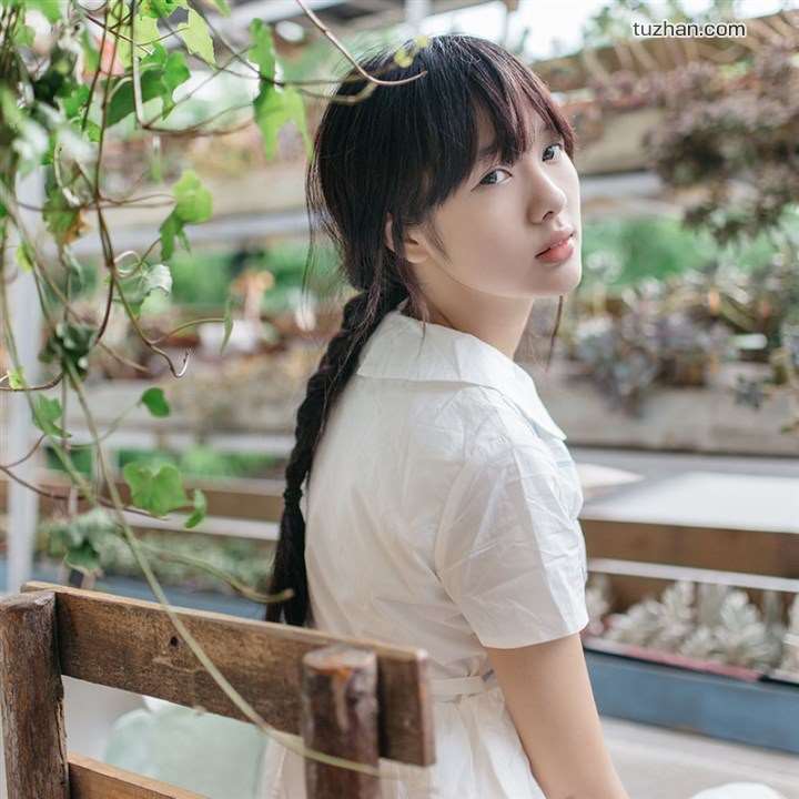 嗯啊宝贝真骚办公室|胸口突然传来的温热和酥麻