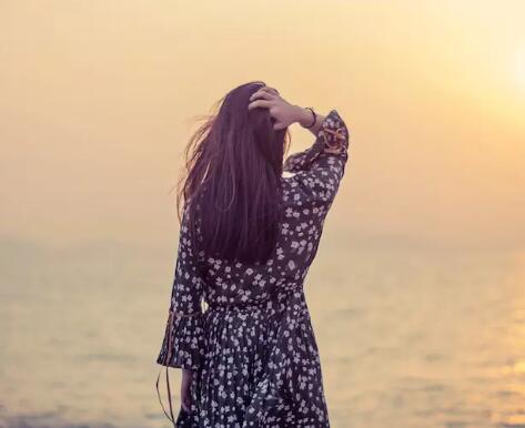 爱上不能爱的人 不再纠缠 不再出现