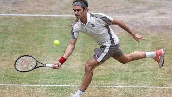 费德勒十冠王 2-0完胜戈芬  哈雷赛十冠王创个人纪录