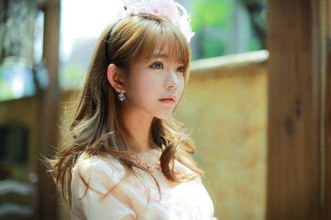 奶涨得好大,爱爱好爽|安耐不住朝着李文文扑了上去