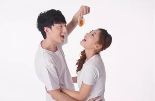 在男女关系中 女人喜欢男人什么套路