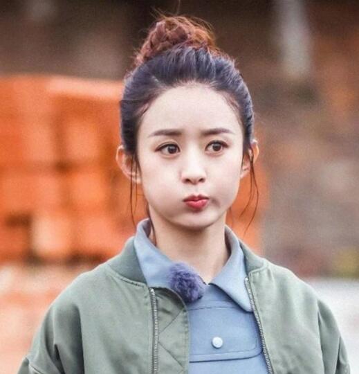 别再剪齐刘海了 最适合圆脸女孩的六款发型