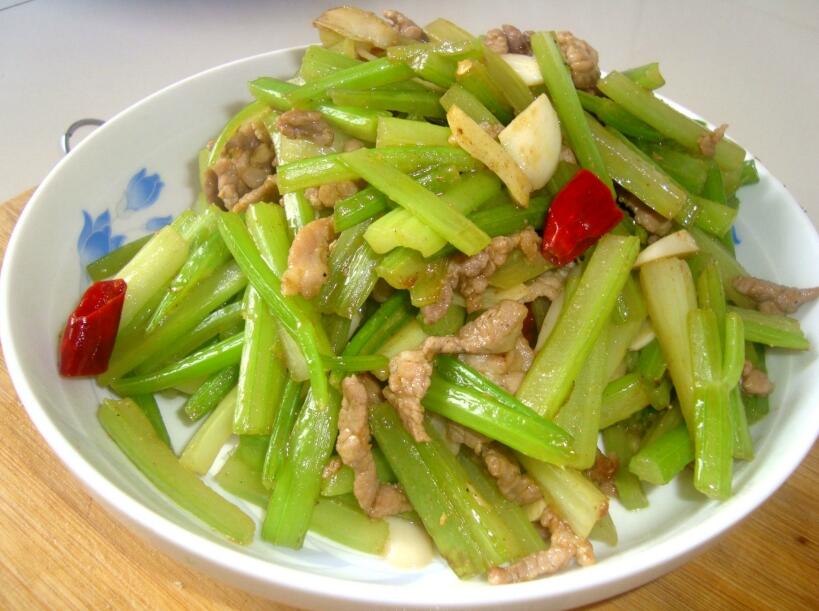 高血压什么食物能吃 什么不能吃 速速看来