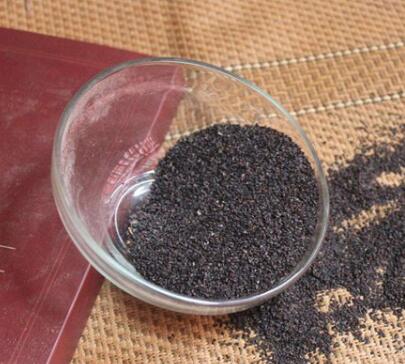 车前子的作用与功效 最主要的功效就是利于排尿