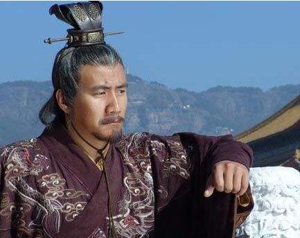 辅佐他的四位丞相三位未能善终！他竟然是历史上最狠的皇帝！