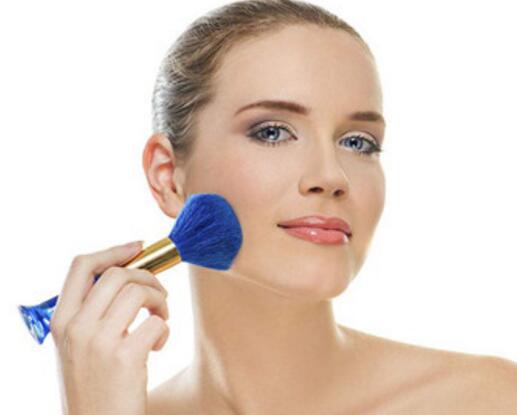 水肿吃什么食物更好 消水肿的食物和水果