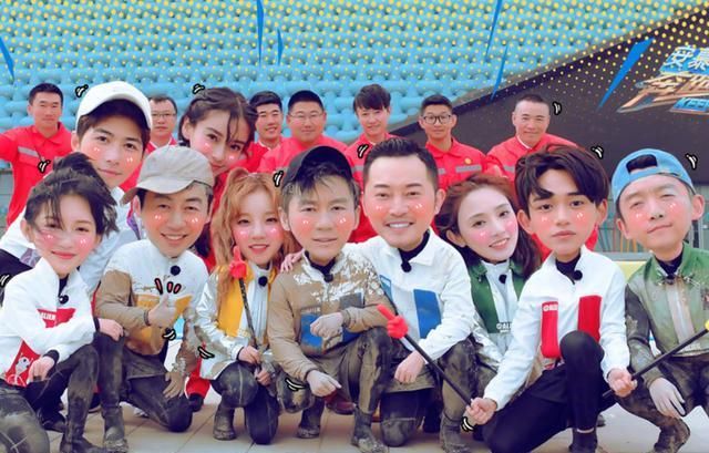 《跑男》还没完，李晨郑恺就跑去参加新综艺，嘉宾阵容超豪华