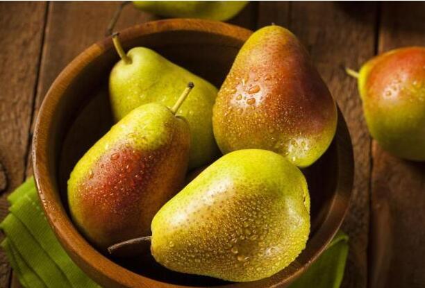 水果打蜡太普遍，打蜡的水果真的有害吗？