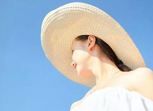 夏季脸部怎样防晒 还有5类防晒美白食谱推荐