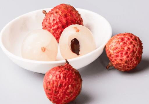 龙眼和桂圆的区别 龙眼和荔枝又有哪些区别？