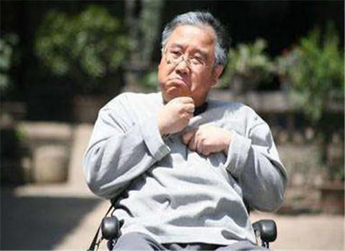 “手脚”若出现3个异常 八成“血管”已堵，别拖到脑梗近身！