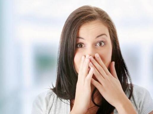 草莓鼻怎么去掉 教你几招有效祛除黑头