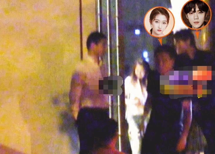 鹿晗与女友关晓彤现身会所门口 小两口恋情牢固甜蜜