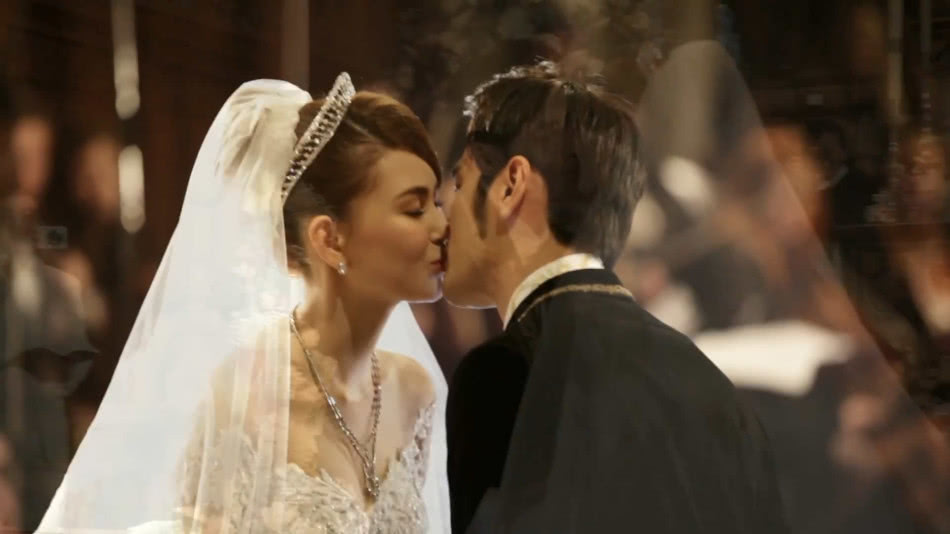  昆凌自曝老公周杰伦身材变瘦全靠少喝奶茶