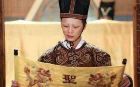 古代太监干政 架空皇权 甚至弑杀皇帝 皇帝为什么还是要选择太监来伺候？