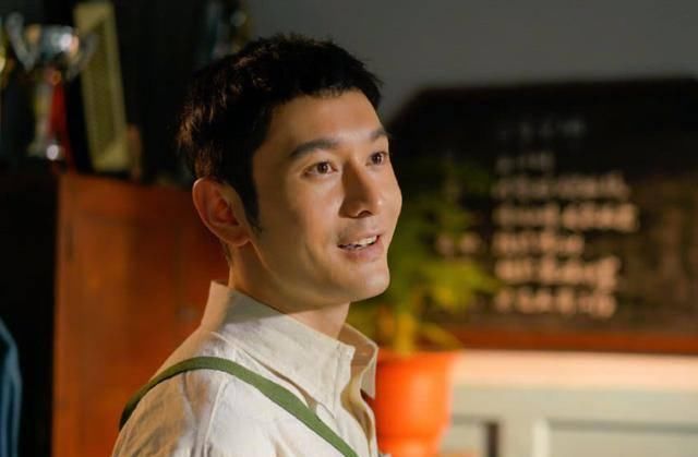 央视点名黄晓明  星光公益活动