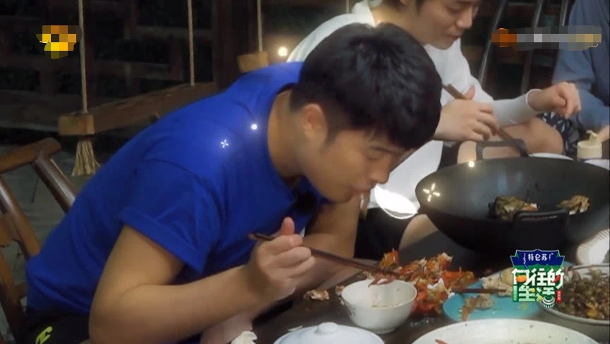 向往的生活给上海堡垒帮了倒忙 导演遭逼问 鹿晗尴尬了