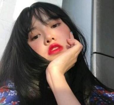 生活中 真有那种令人驻足的美女吗？