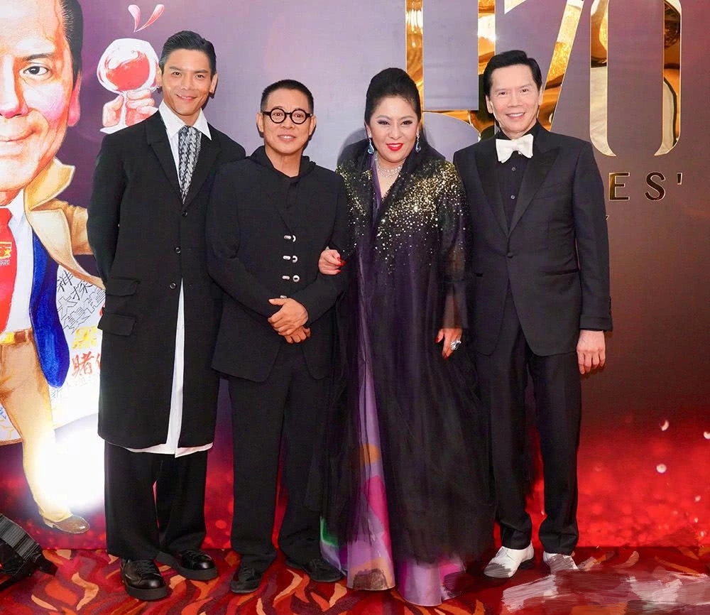 李连杰频被传患重病 去世 向太透露其身体状况很好只是太邋遢