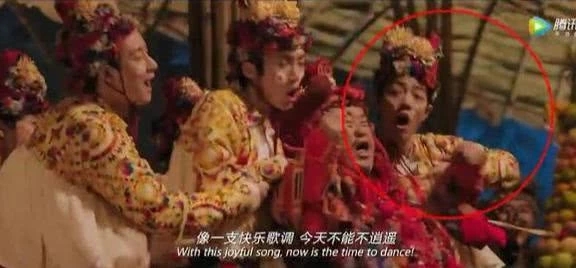 陈情令主演肖战曾给捉妖记当群演 片段曝光 化身表情包实力抢镜