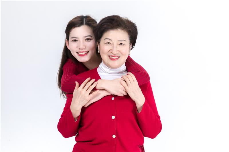 做14年孝顺儿媳 婆婆却还决定把财产全给小叔子