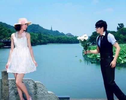 当你用时间证明自己真心爱过 时间却证明你曾经有多么地傻