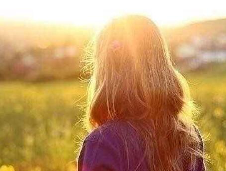 积极向上的句子简短 人生就要闯出一条路来