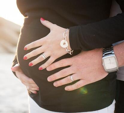 孕9月 为什么肚子还是那么小 孕检正常别太担心