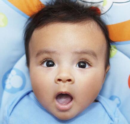 对着宝宝发音 为语言发展打基础