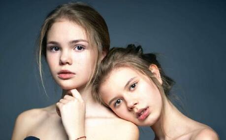 如何提高孩子语言表达能力 父亲参与女孩成长的好处