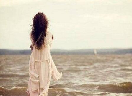 配方奶粉琳琅满目 挑选时注意什么？