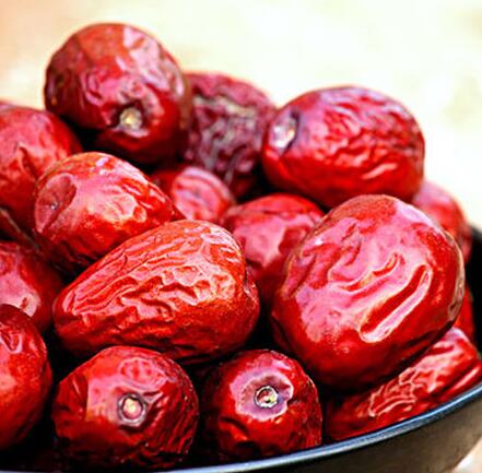 准妈妈常吃红枣有益处 常备无忧