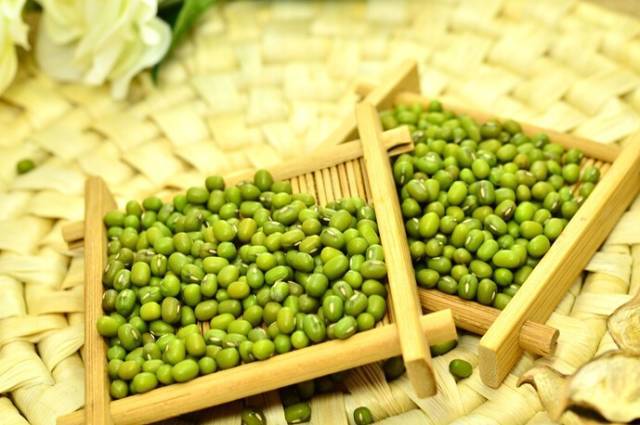 女性必须女性必须知道 的17条排毒小知识！