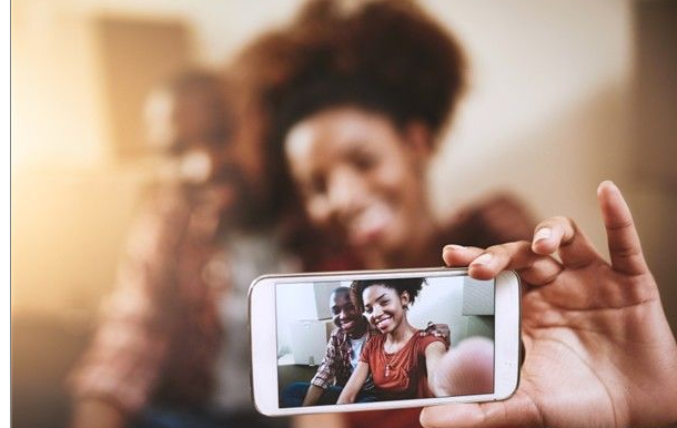 与女生聊天勿碰雷区谨记 和女生聊天4大技巧