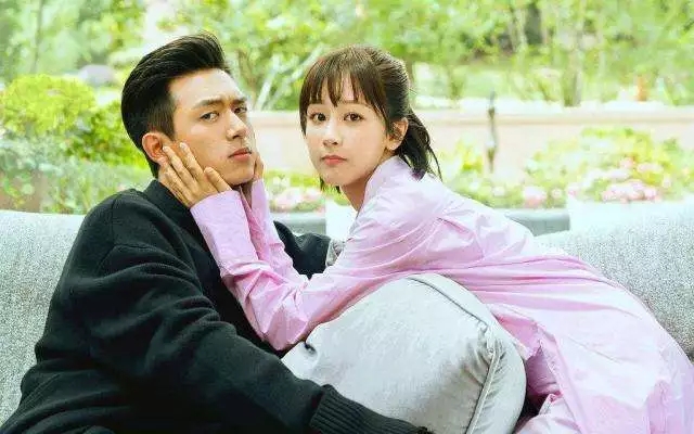 李现正火杨洋又来了 电竞圈都这么神仙颜值吗