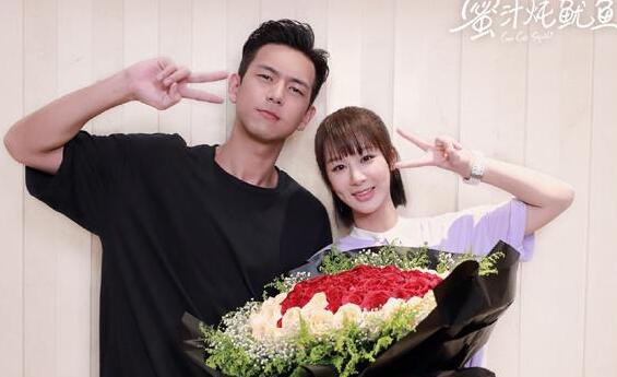 《亲爱的热爱的》佟年和韩商言CP甜蜜来袭