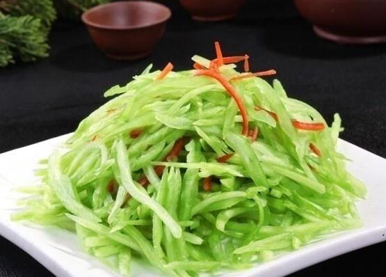 夏季凉拌苦瓜快速减肥法 凉拌苦瓜怎么做不苦