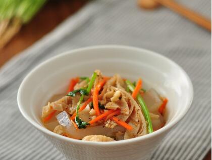 补虚益精小吃牛百叶拌凉粉  具体怎么做