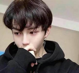 好看的言情推荐男主秦渊 关于兵哥哥