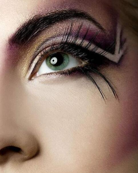 隐形眼镜长期不带怎么保存 隐形眼镜怎么清洗更干净