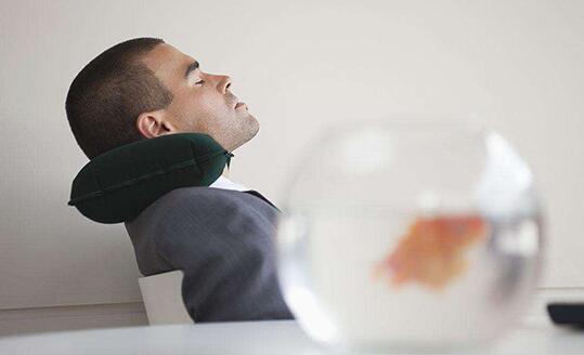 人很疲惫的特征这10条你中了没 人很疲惫怎么缓解