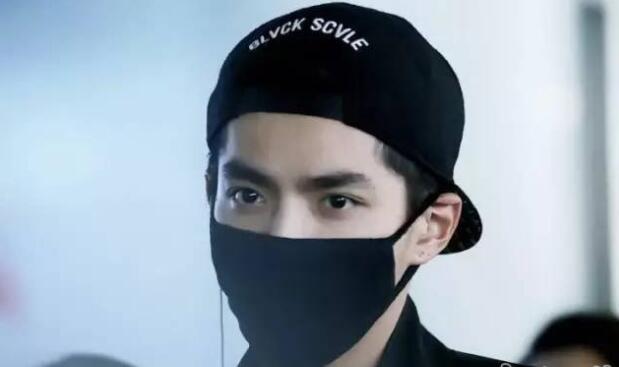 平沿帽适合什么脸型 平沿帽怎么戴好看 有哪些好看的帽子品牌