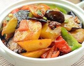 家常地三鲜的两种做法 相信你们吃了还会想再吃的