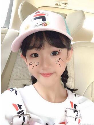 陆毅基因太强大 陆毅女儿转眼间都是大姑娘啦 五官神韵超像爸爸