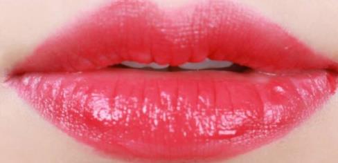 女性的嘴唇特征 居然能反应出性能力强弱