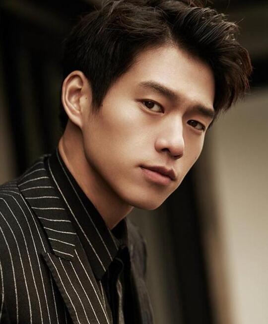 魏大勋否认恋情 无论真假但是杨幂被骂的也太惨了 怎么回事