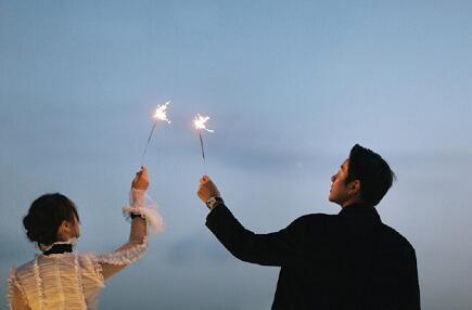 十二星座 双鱼男和白羊女在一起合适吗 生活谈恋爱都是很适合