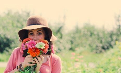 人中旁边有痣代表什么 你就是上天眷顾的幸运儿